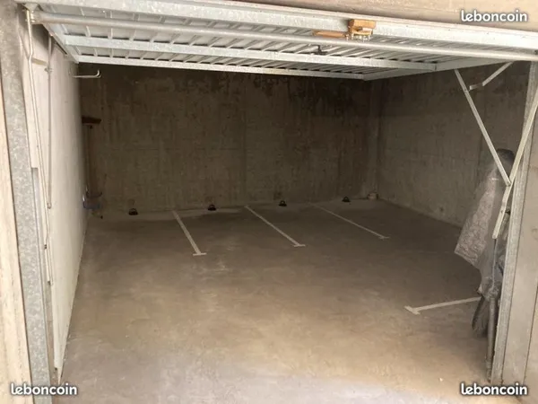 Garage pour motos