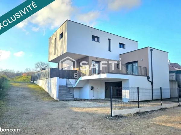 Maison 5 pièces 148 m²
