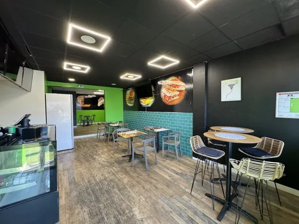 Local commercial 109 m²