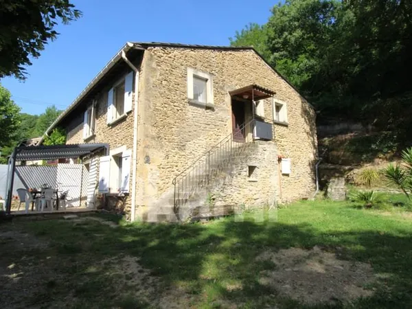 À Portes-Lès-Valence, villa pour petite famille