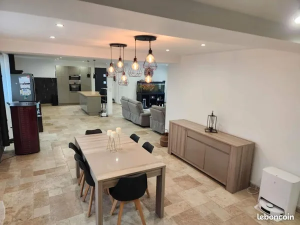 🏡 Maison familiale rénovée avec studio indépendant avec revenu locatif - Proche centre-ville - Lamot