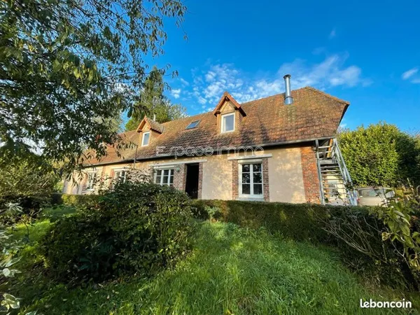 Propriété 7 pièces 158 m²