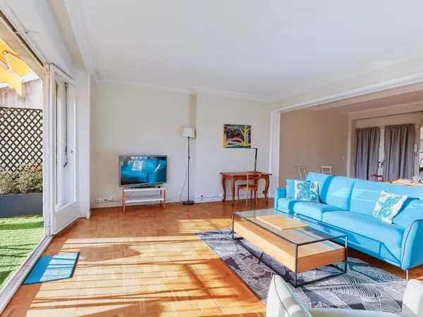 Appartement 2 pièces 75 m²