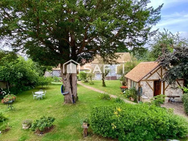Maison de caractère avec espaces annexes indépendants