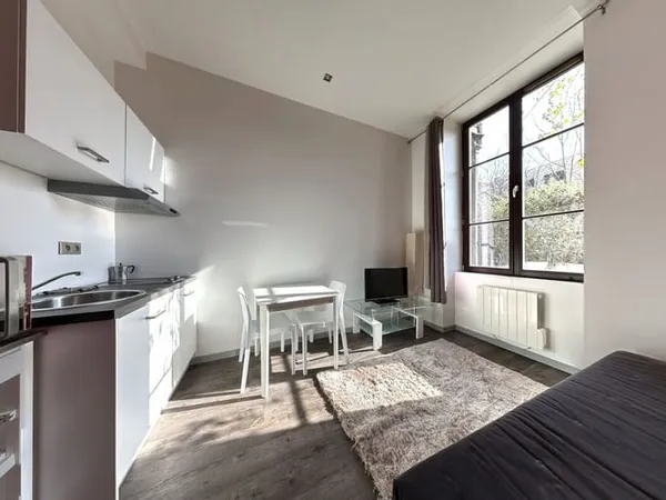Studio 1 pièce 16 m²