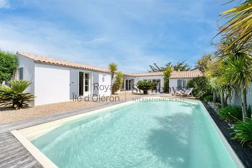 Villa 8 pièces 135 m²