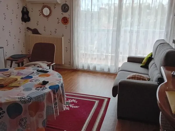 Appartement 3 pièces - 77 m2 - 110 000