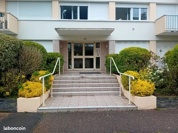 Location studio meublé