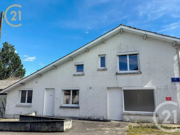 Maison 6 pièces 242 m²