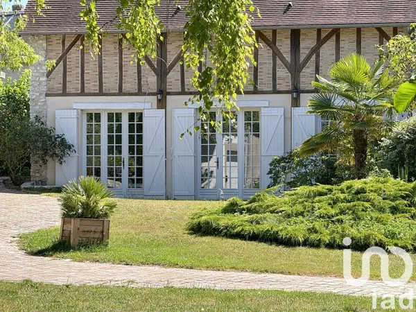 Maison 15 pièces 570 m²