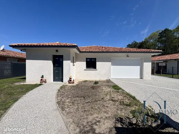 Maison 8 pièces 217 m²