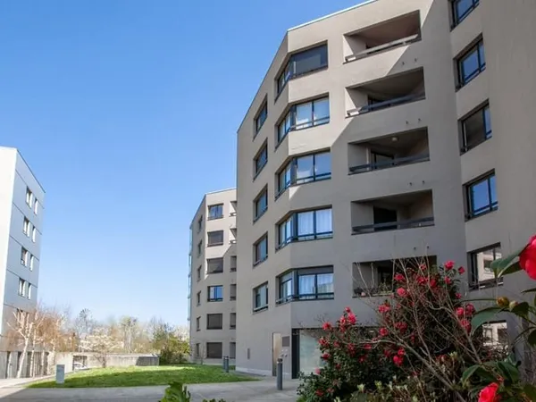T3 récent avec terrasse - NANTES CHENAIE