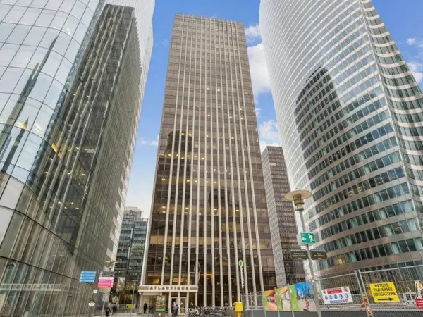 Bureaux 5981 m²