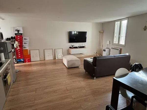 Immeuble Chatellerault 5 pièce(s) 119.68 m2