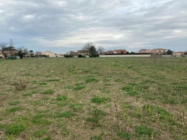 Terrain constructible 513 m² - Anneyron