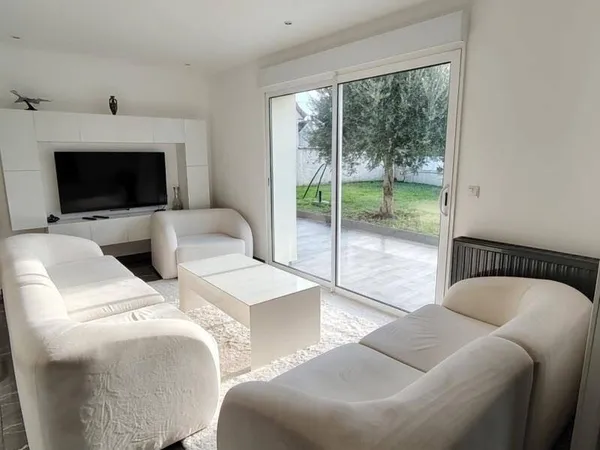 Pavillon 7 pièces 130 m²