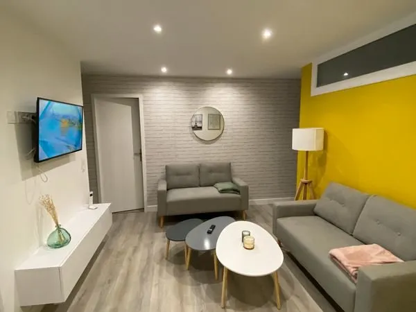 Colocation home standing