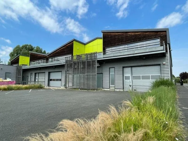 Local d'activité 4688 m²