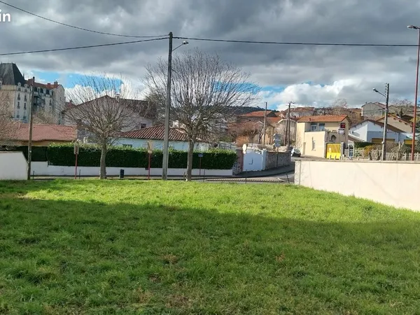 Terrain Chatelguyon 782m2 double acces