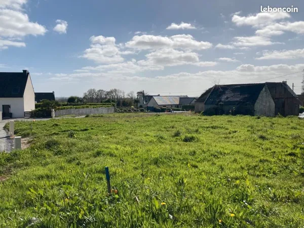 TERRAIN Plein Sud