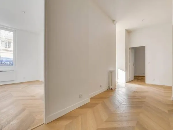 Bureaux 82 m²