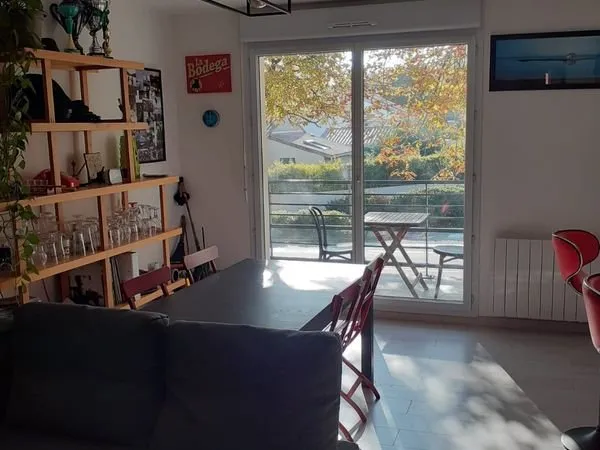 Rezé T3 Résidence année 2000, Balcon, Parking sécurisé