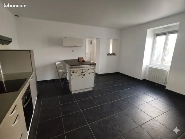 Maison bourg de Mozé à 20min d'Angers