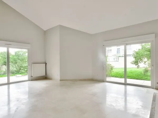 Maison 7 pièces 224 m²