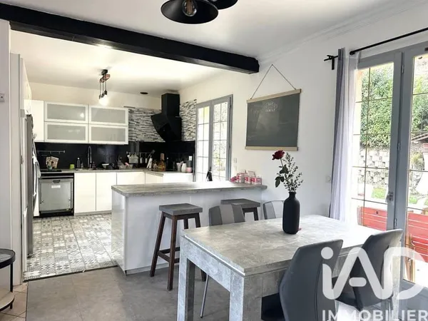 Maison 7 pièces 133 m²