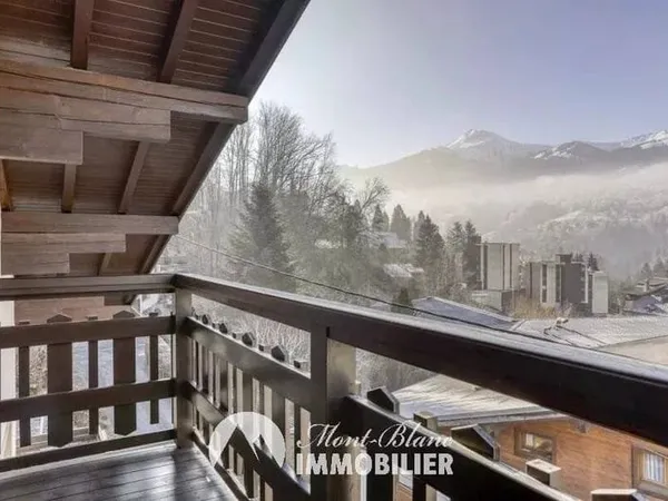 Maison 9 pièces 283 m²