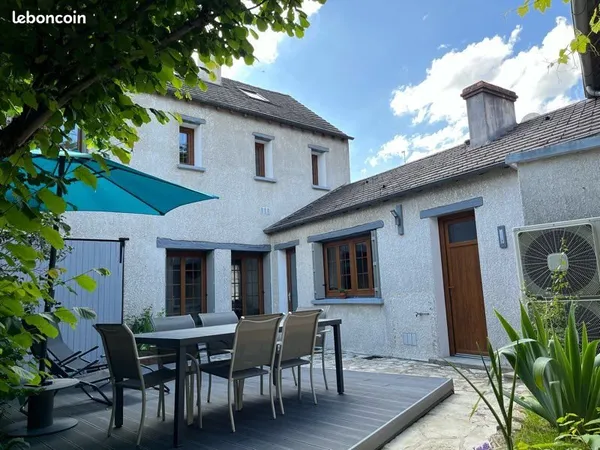 Maison 130m2 4 chambres avec dépendances