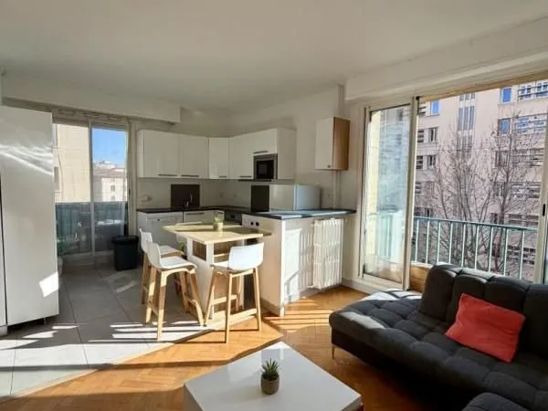 Appartement 4 pièces 74 m²