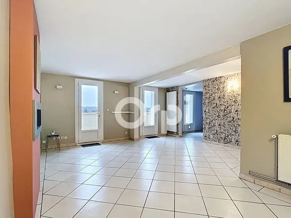 Maison 6 pièces 153 m²