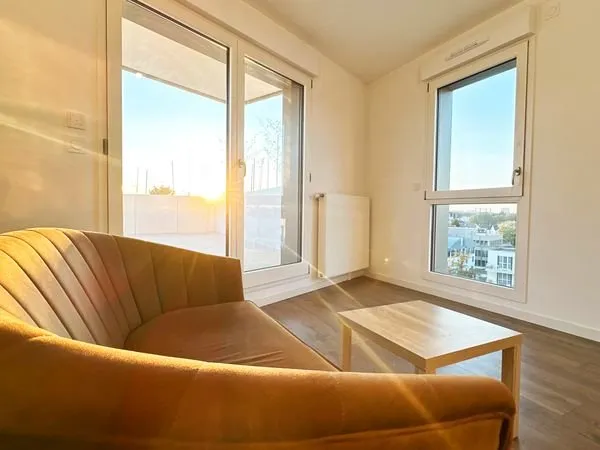 Appartement 3 pièces de 65 m² + terrasse 40 m² au pied du Métro 14