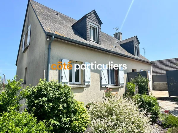 Maison sur sous-sol complet à Amfreville.