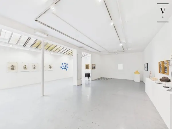 Local commercial 210 m²