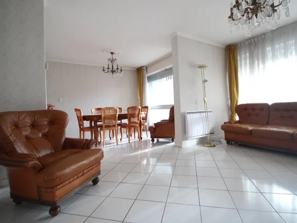 Appartement 4 pièces 82 m²