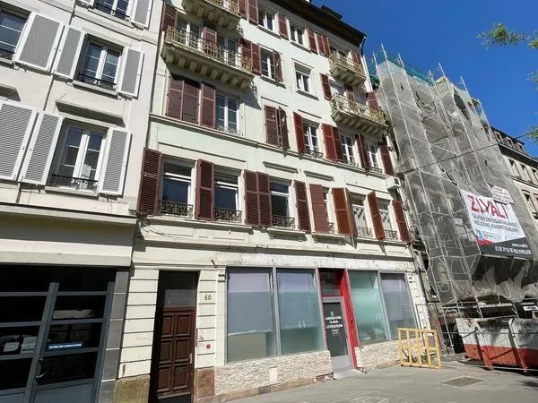 Superbe studio, Faubourg National, refait à neuf