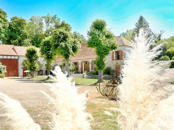 Maison 1517 m²