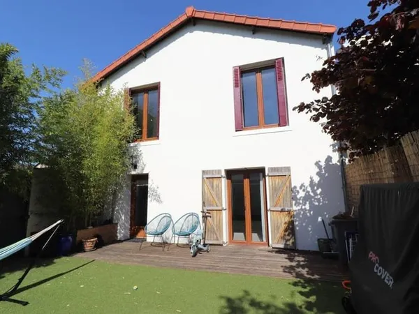 Maison 7 pièces 140 m²