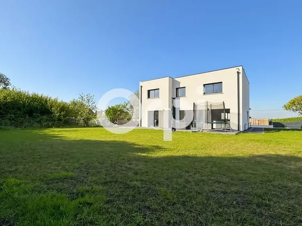 Maison 2 pièces 155 m²