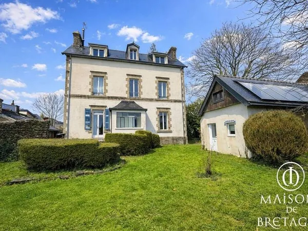 Maison 8 pièces 180 m²