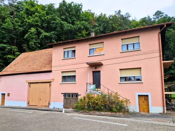 Maison 7 pièces à rénover sur 49 ares