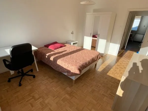 Chambre meublée à louer