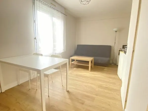 Studio Meublé centre-ville CHOLET