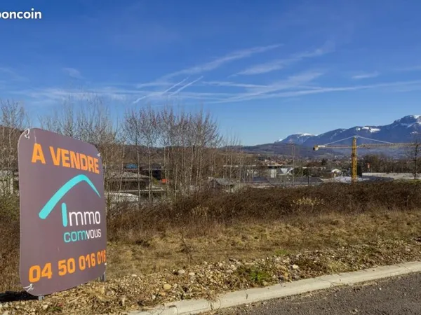 Terrain 1 829 m² Poisy