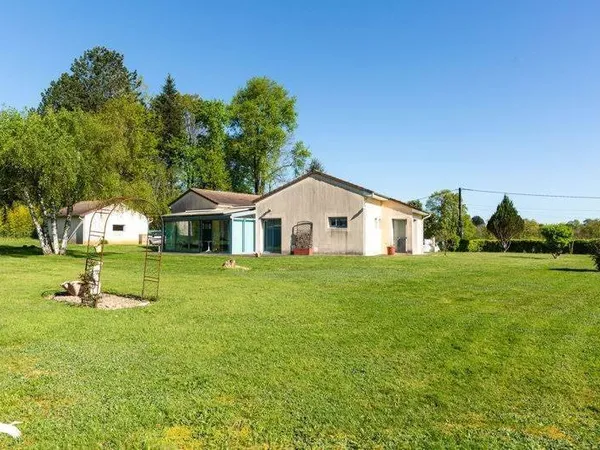 Maison de plain-pied 4 pièces 115 m²