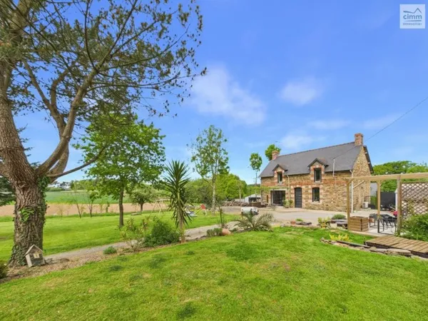 Maison de 104 m² sur un terrain de 2026 m²