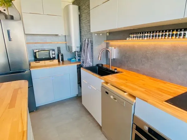 Appartement Mérignac Tram A - T3/T4 lumineux 73 m² - Vue parc - Garage