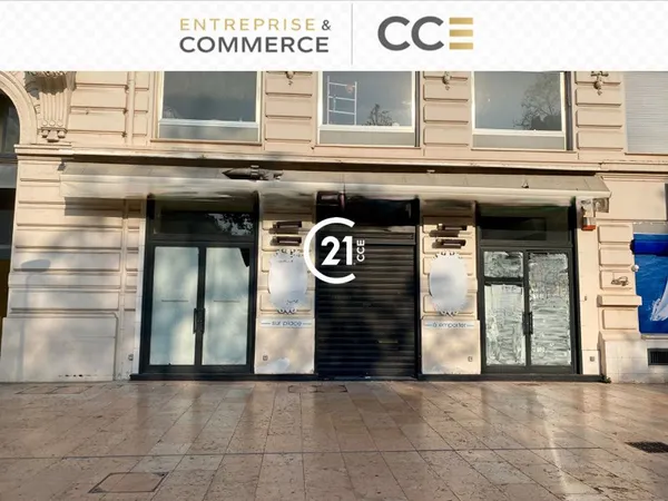 LOCAL COMMERCIAL - ANTIBES - PLACE DE GAULLE -